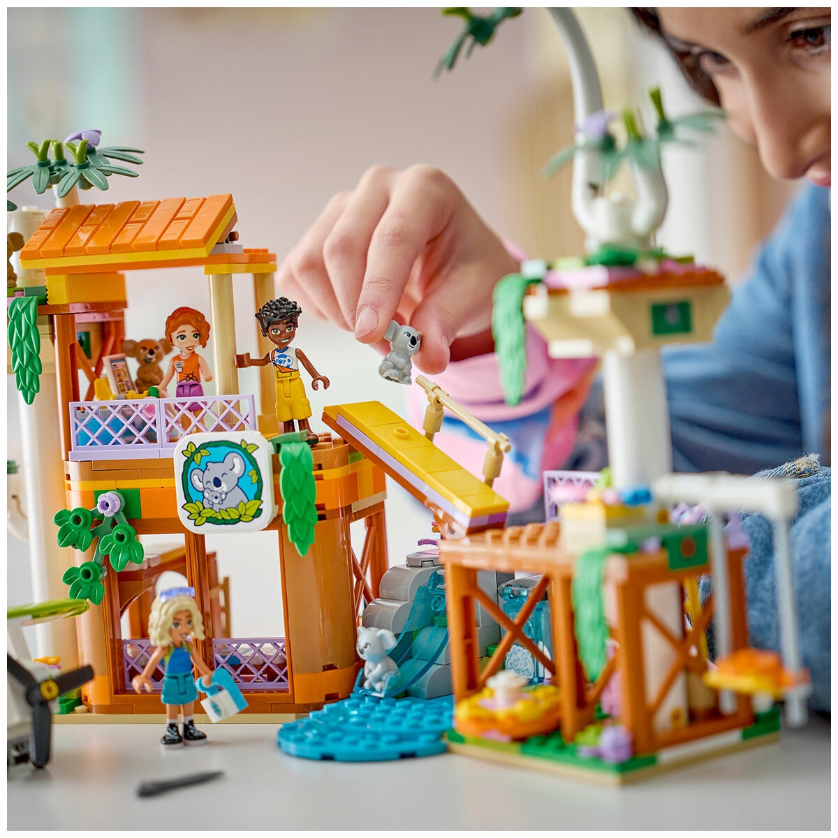 LEGO Friends Koala Habitat & Care Center 42701 LEGO Friends Koala Habitat & Care Center 42701