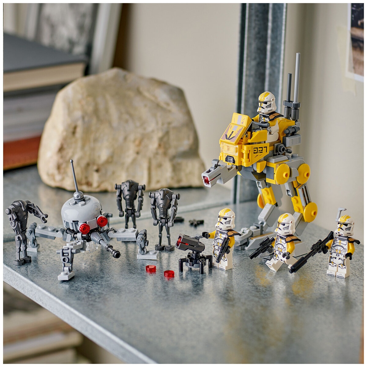 LEGO Star Wars 327th Star Corps Clone Troopers Battle Pack 75431