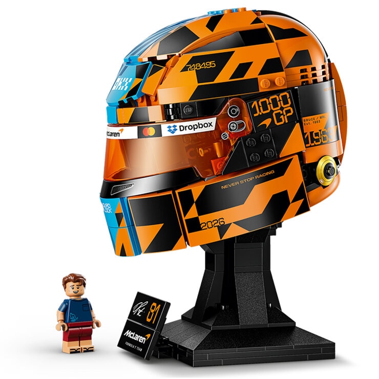 LEGO McLaren Mastercard F1 Team Oscar Piastri Helmet 43017 LEGO McLaren Mastercard F1 Team Oscar Piastri Helmet 43017