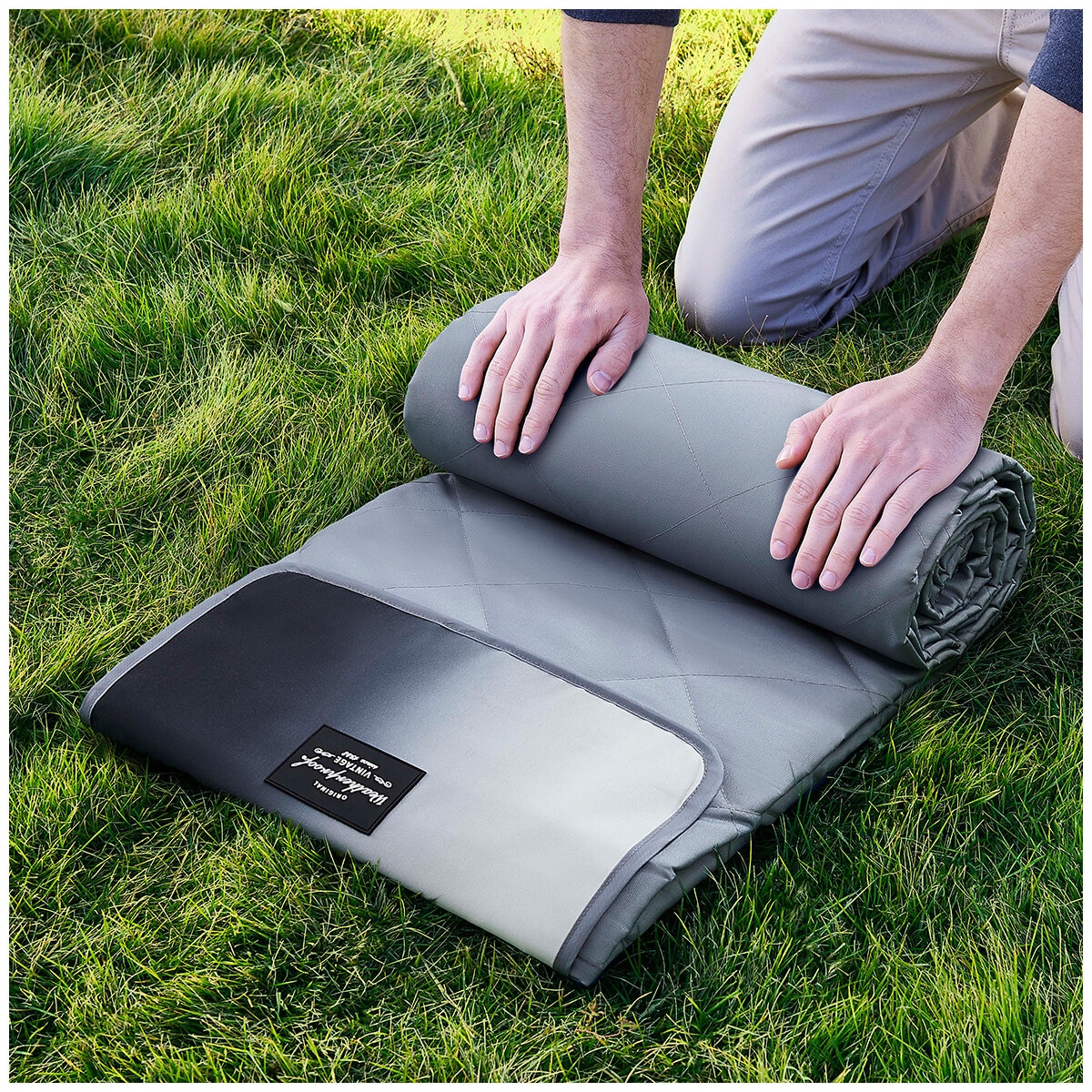 Weatherproof Vintage Outdoor Blanket 152cm x 182cm