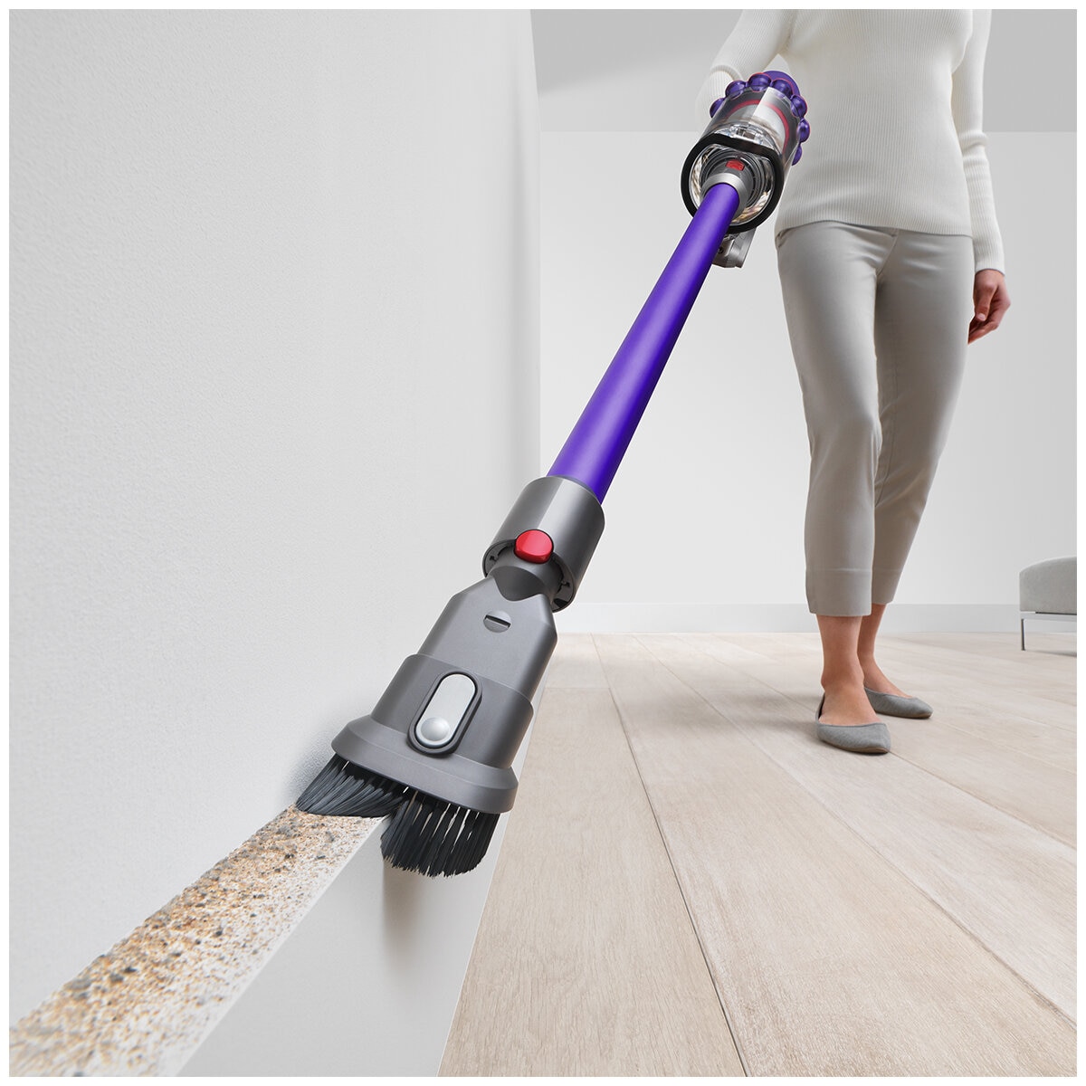 Dyson V10 Vacuum 496119-01