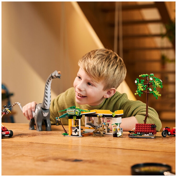 LEGO Jurassic World Raptor & Titanosaurus Tracking Mission 76973