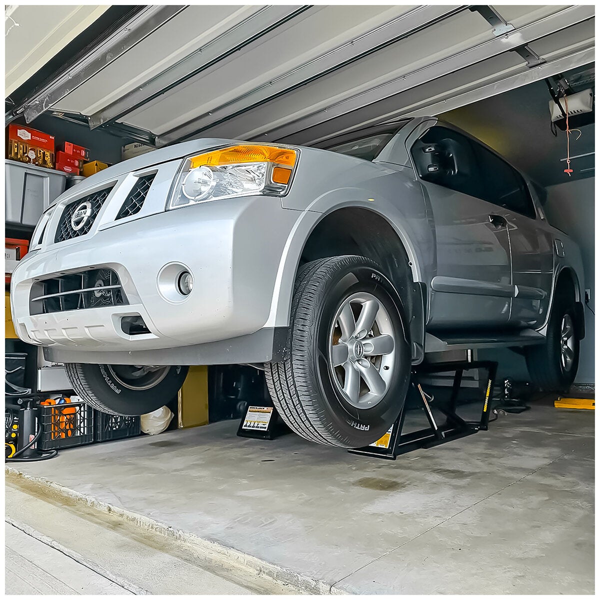 QuickJack Portable Car Lift 8000TL-208-240V