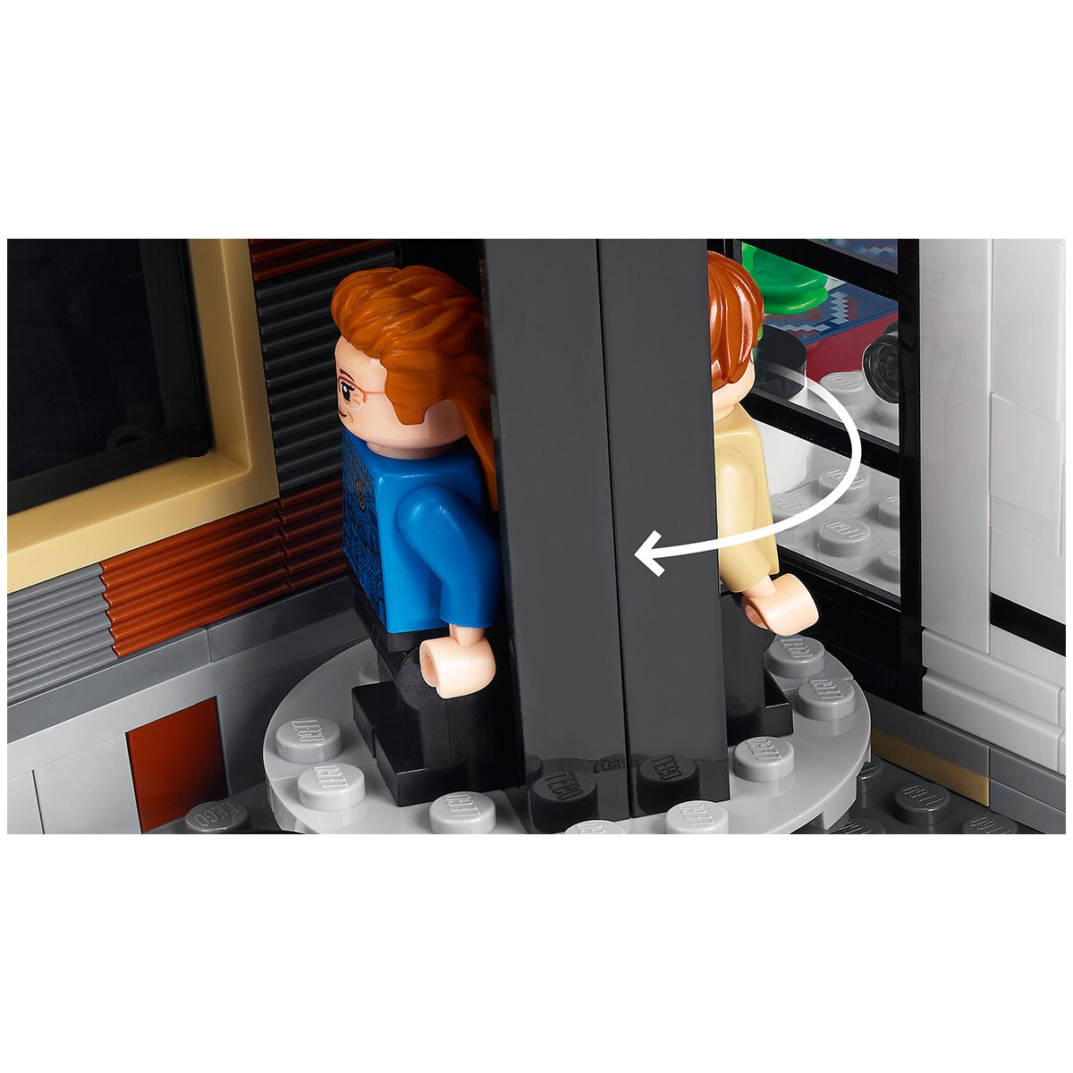 LEGO Icons Queer Eye - The Fab 5 Loft 10291