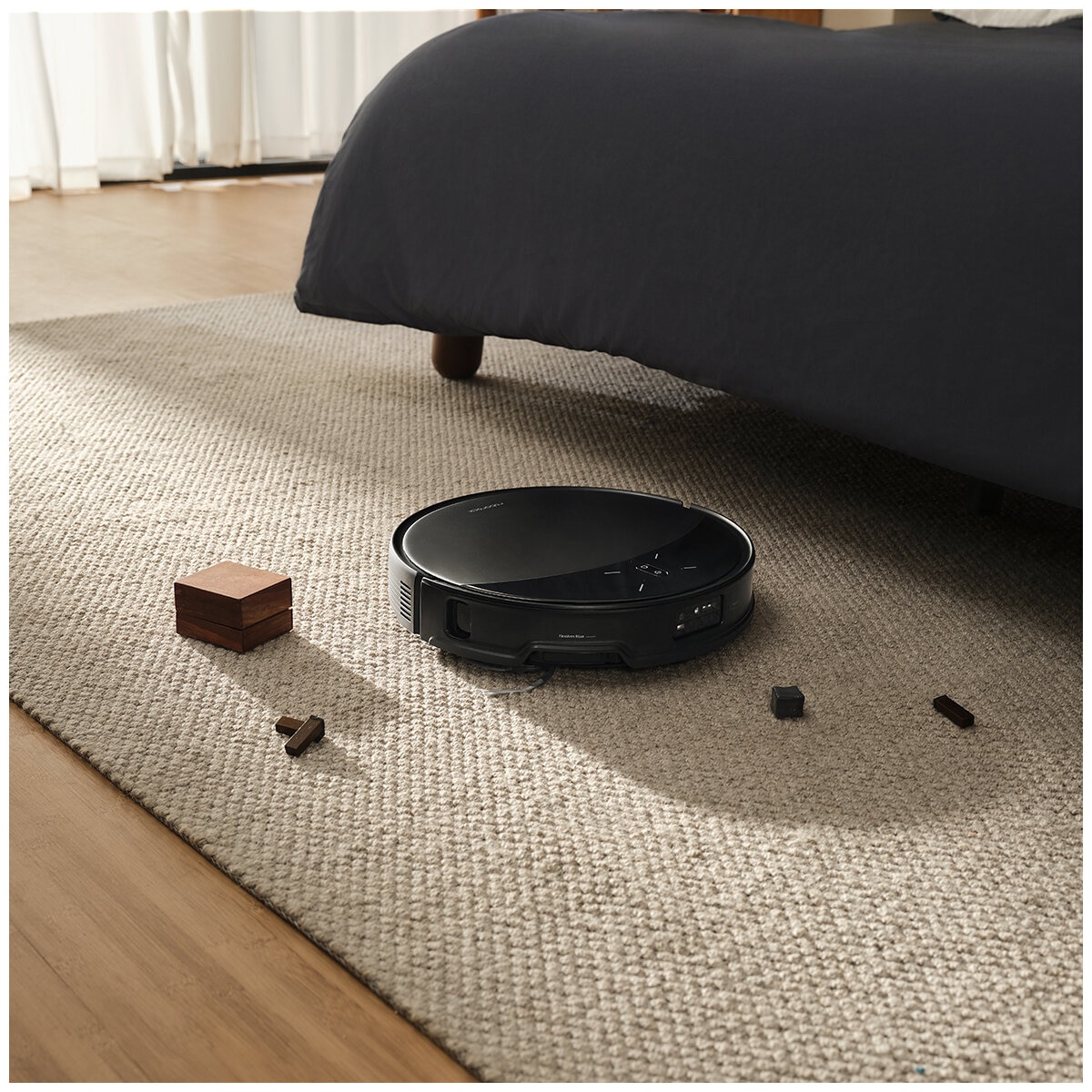 Roborock Saros 10R Vacuum Black