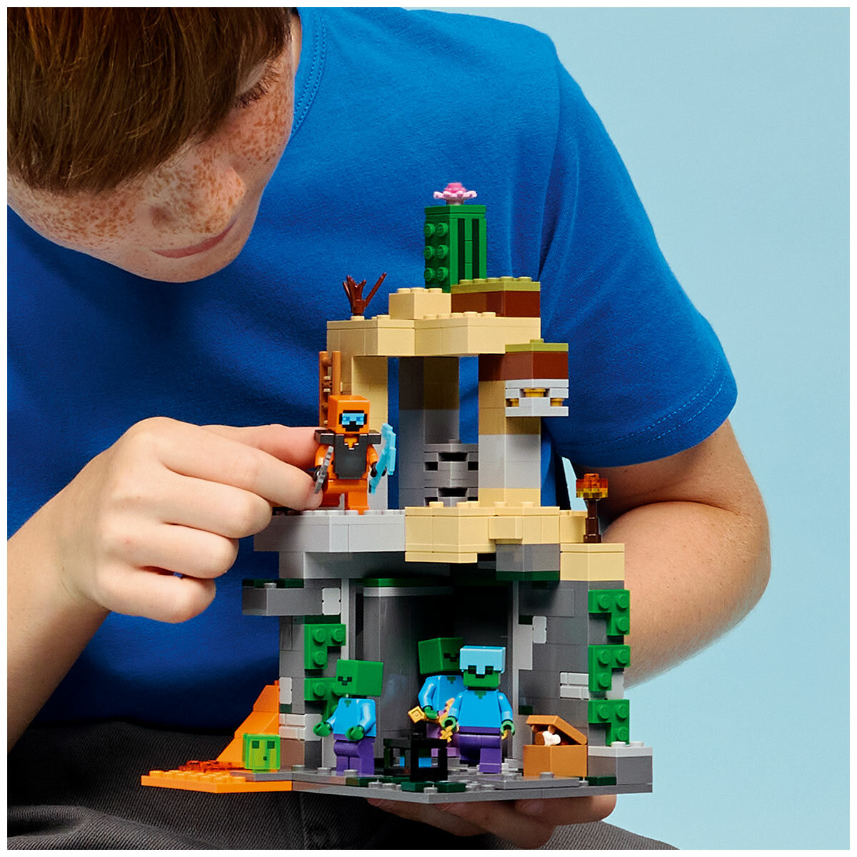 LEGO Minecraft Zombie Dungeon 21587