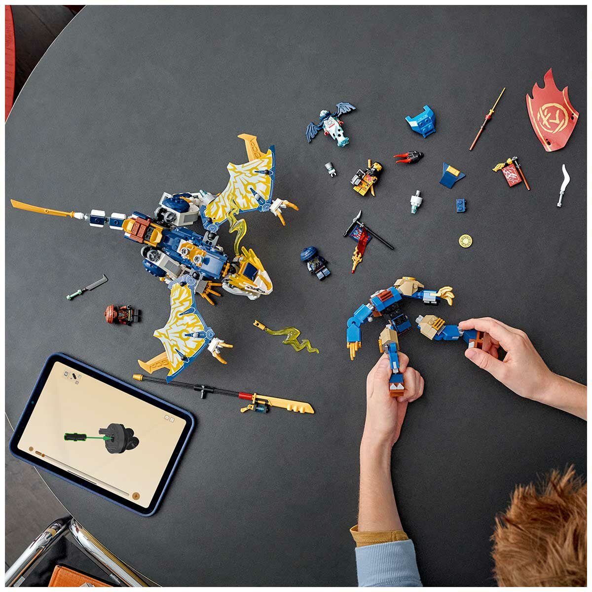 LEGO Rogue's Mech Dragon Rider 71843