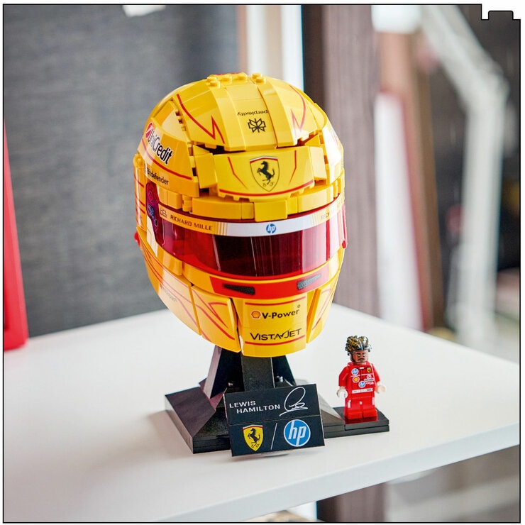 LEGO Editions Scuderia Ferrari HP 43022