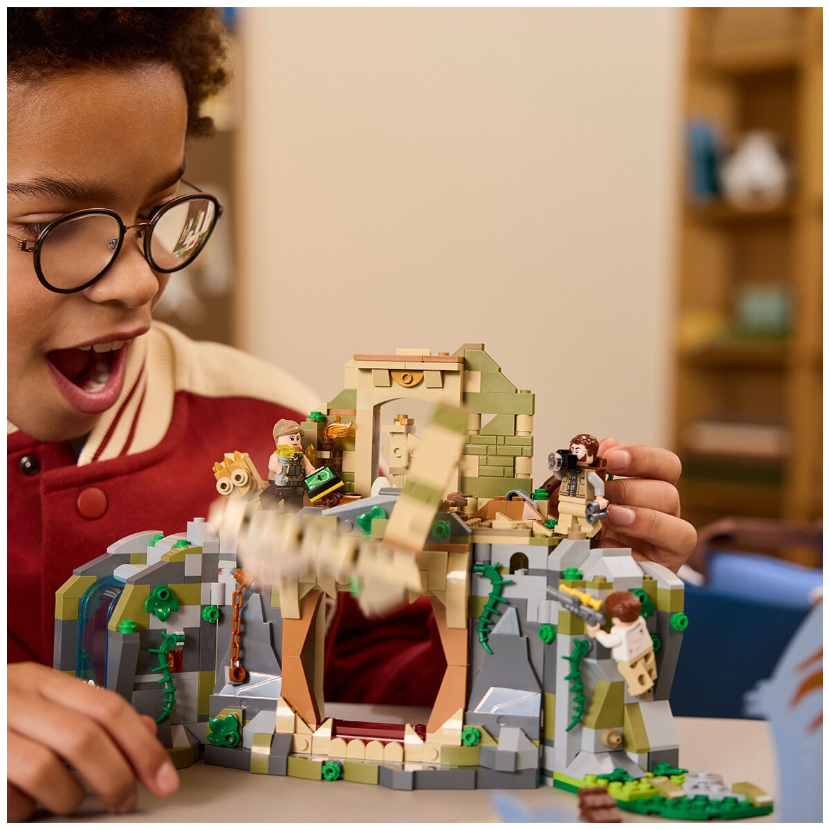 LEGO Spinosaurus & Quetzalcoatlus Air Mission 76976