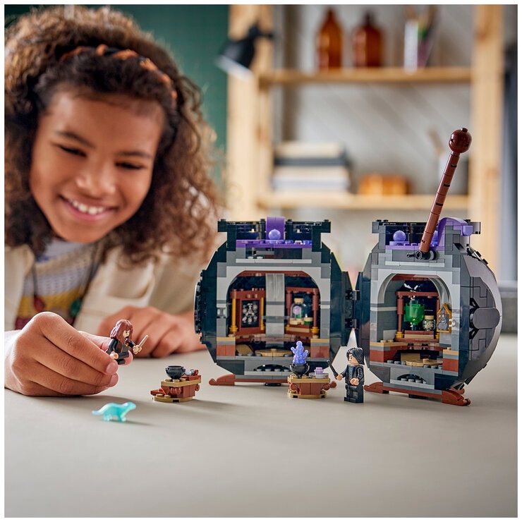 LEGO Harry Potter Cauldron Secret Potions Classroom 76464