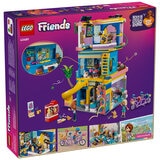 LEGO Friends Heartlake City Friends Club House 42689