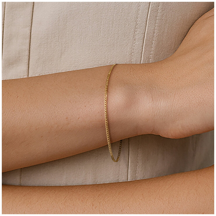 18KT Yellow Gold Diamond Cut Curb Bracelet 3.3g