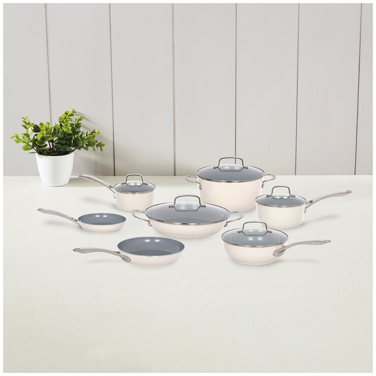 Cuisinart Non-Stick Cookware 12 Piece Set White Cuisinart Non-Stick Cookware 12 Piece Set White