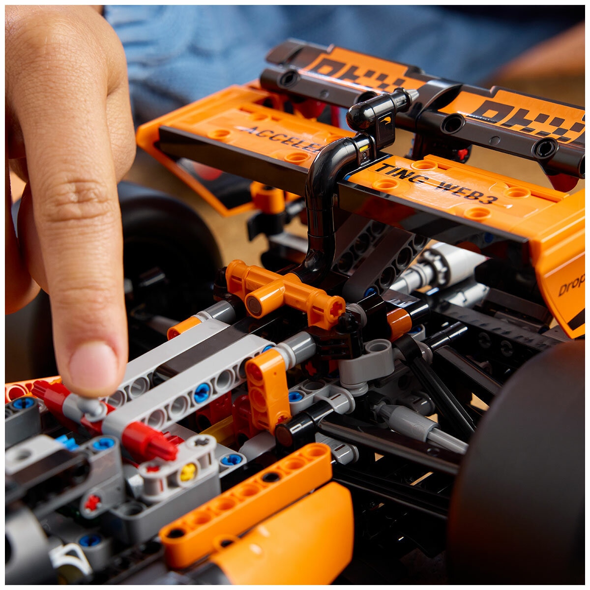 LEGO Technic McLaren MCL39 F1 Car 42228 LEGO Technic McLaren MCL39 F1 Car 42228