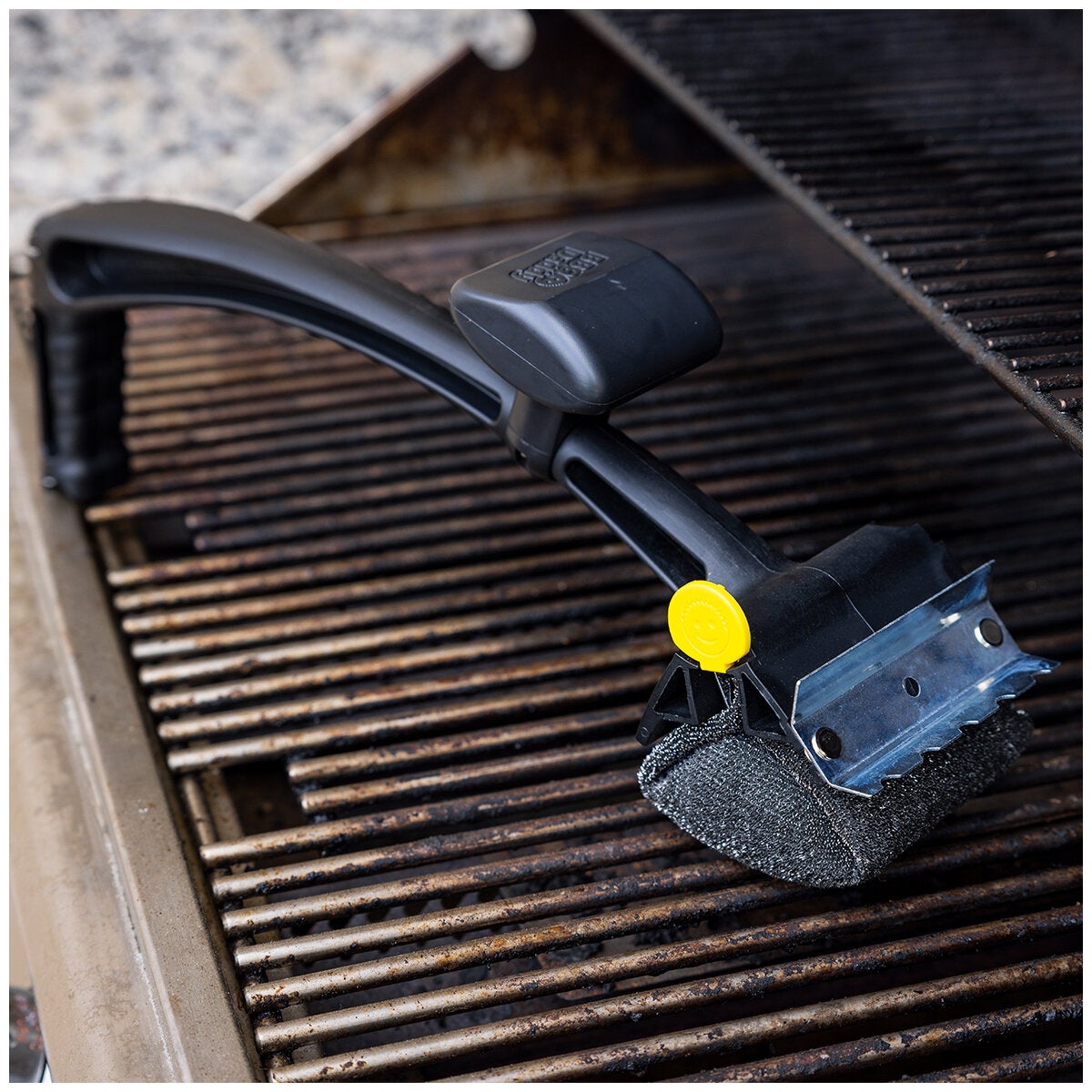 Scrub Daddy BBQ Steam Cleaning Grill Scrubber With Refill Head Scrub Daddy BBQ Steam Cleaning Grill Scrubber With Refill Head