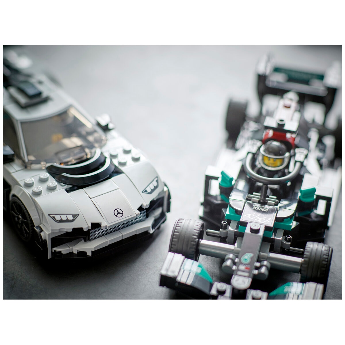 LEGO Speed Champions Mercedes-AMG F1 W12 E Performance & Mercedes-AMG Project One 76920