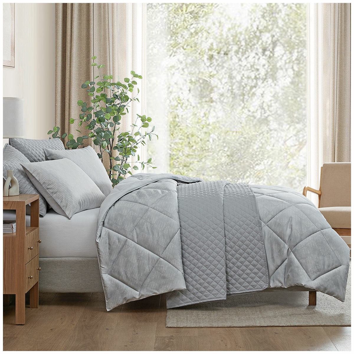 Jennifer Adams Comforter Set King 6 Piece Set