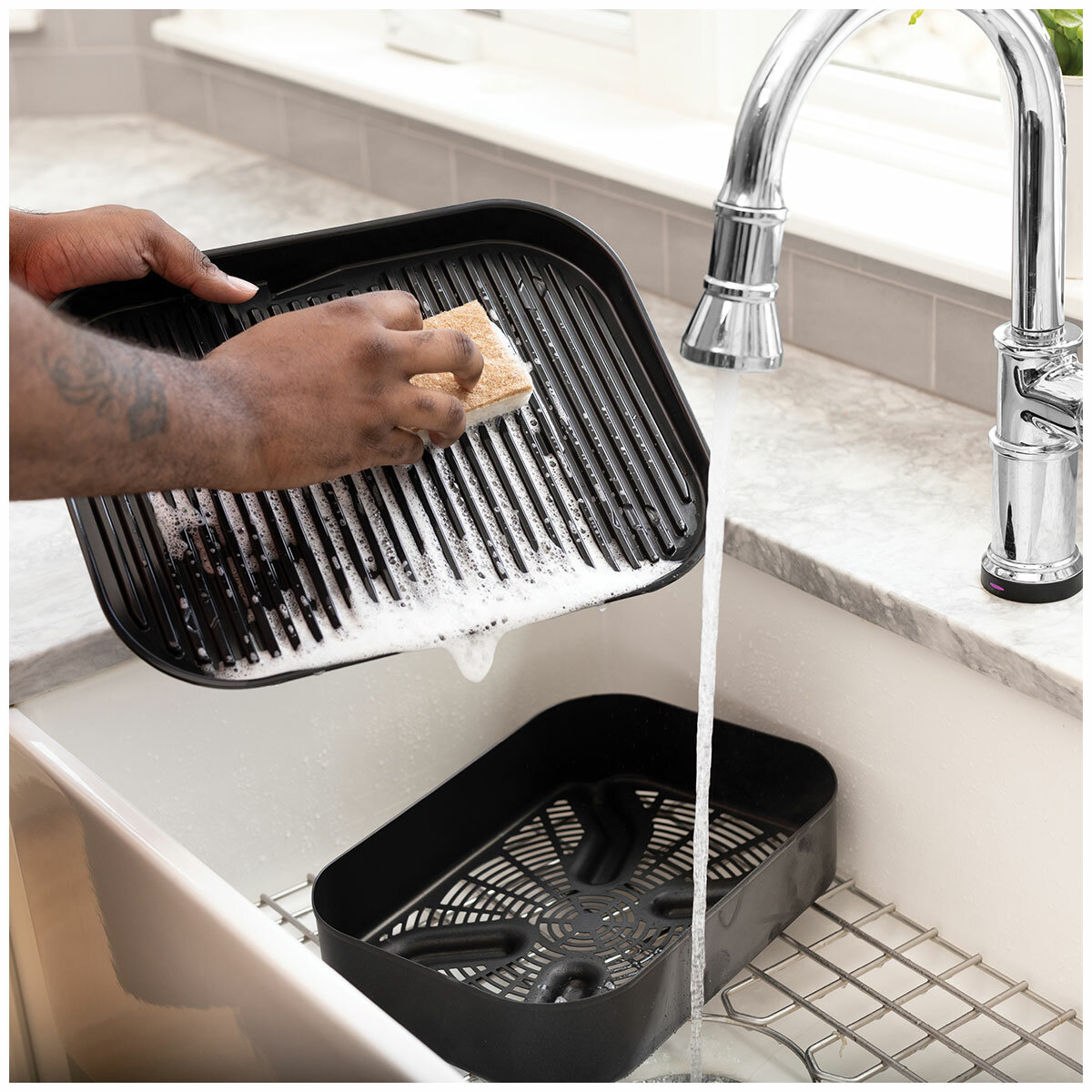 Ninja Woodfire Electric BBQ Grill and Smoker OG751ANZ Ninja Woodfire Electric BBQ Grill and Smoker OG751ANZ