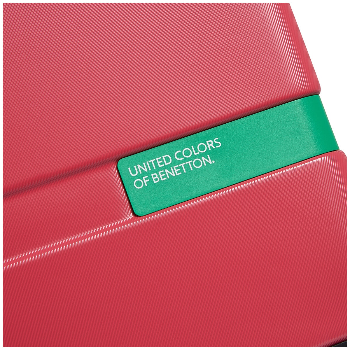 Delsey Benetton 3 Piece Luggage Set Red