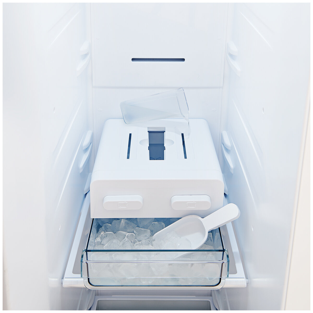 Westinghouse 624L Side by Side Fridge Silver WSE6630SA