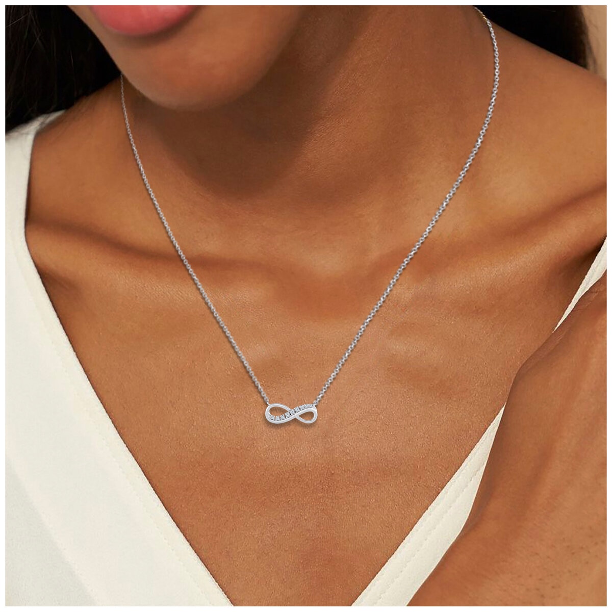 18KT White Gold 0.05ctw Diamond Infinity Pendant