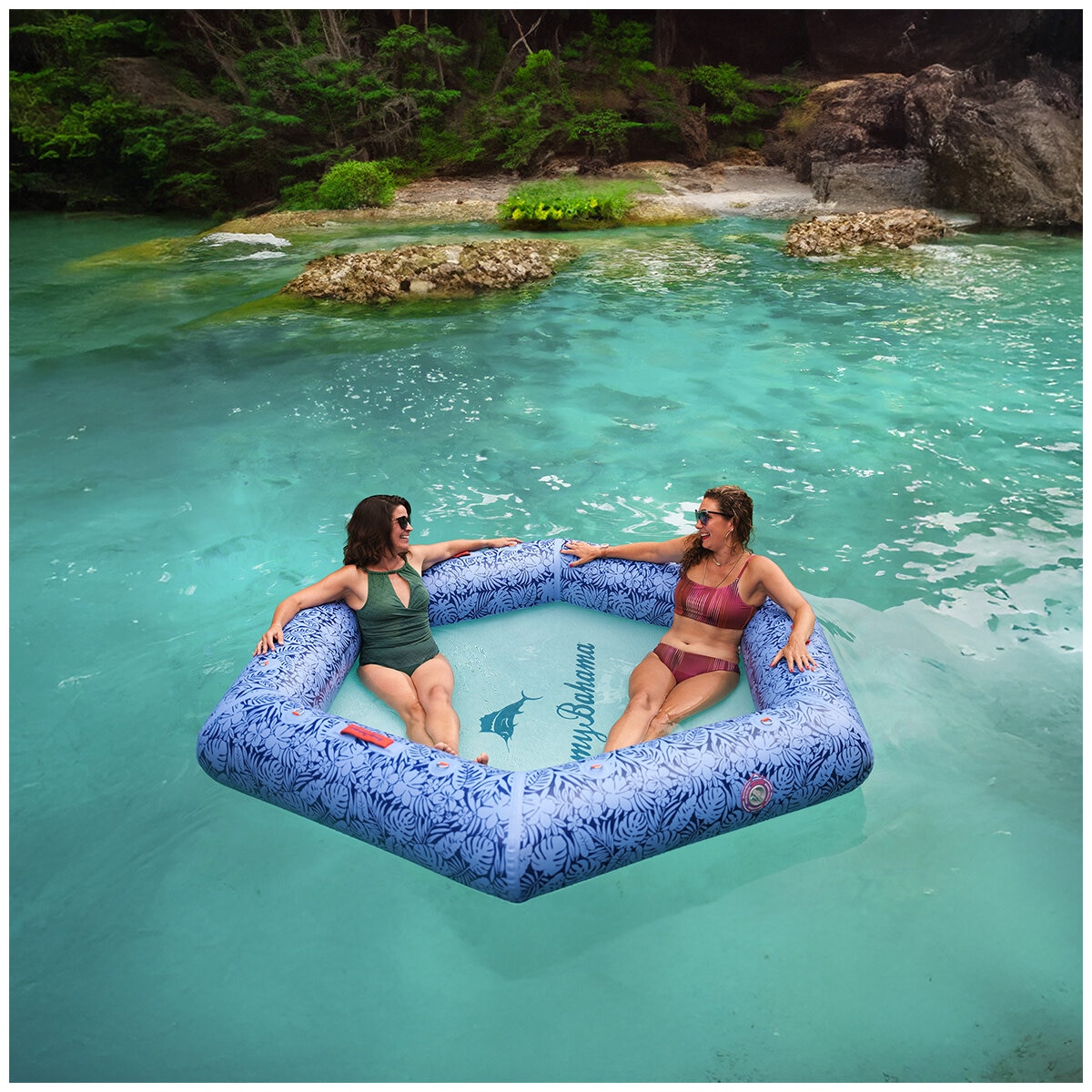 Tommy Bahama 2.44m Inflatable Water Hammock