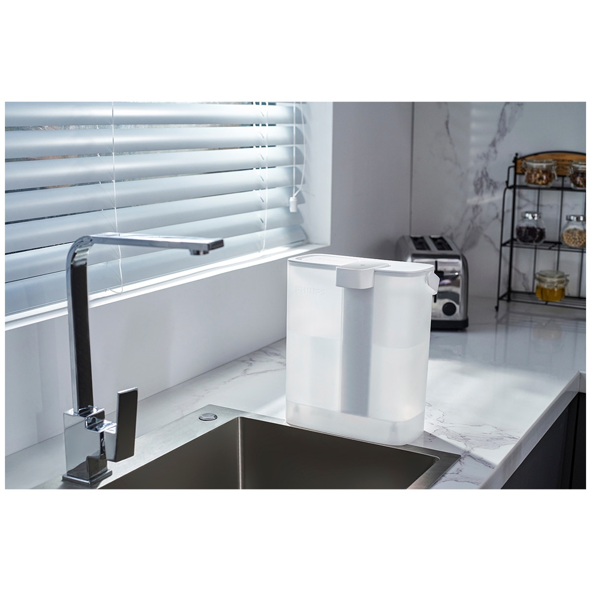 Philips Instant Water Filtration Dispenser, Value Pack including 4