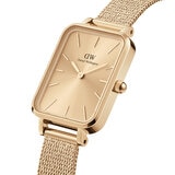 Daniel Wellington Quadro Unitone Gold Dial Women's Watch DW00100485 Daniel Wellington Quadro Unitone Gold Dial Women's Watch DW00100485