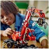 LEGO Technic Material Handler 42144