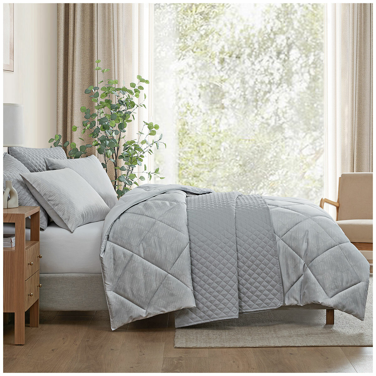 Jennifer Adams Comforter Set Queen 6 Piece Set