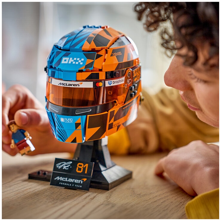 LEGO McLaren Mastercard F1 Team Oscar Piastri Helmet 43017 LEGO McLaren Mastercard F1 Team Oscar Piastri Helmet 43017