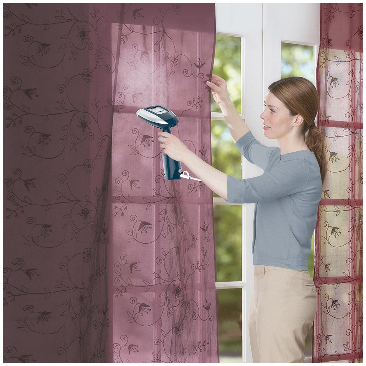Conair  Handheld Cloths Steamer