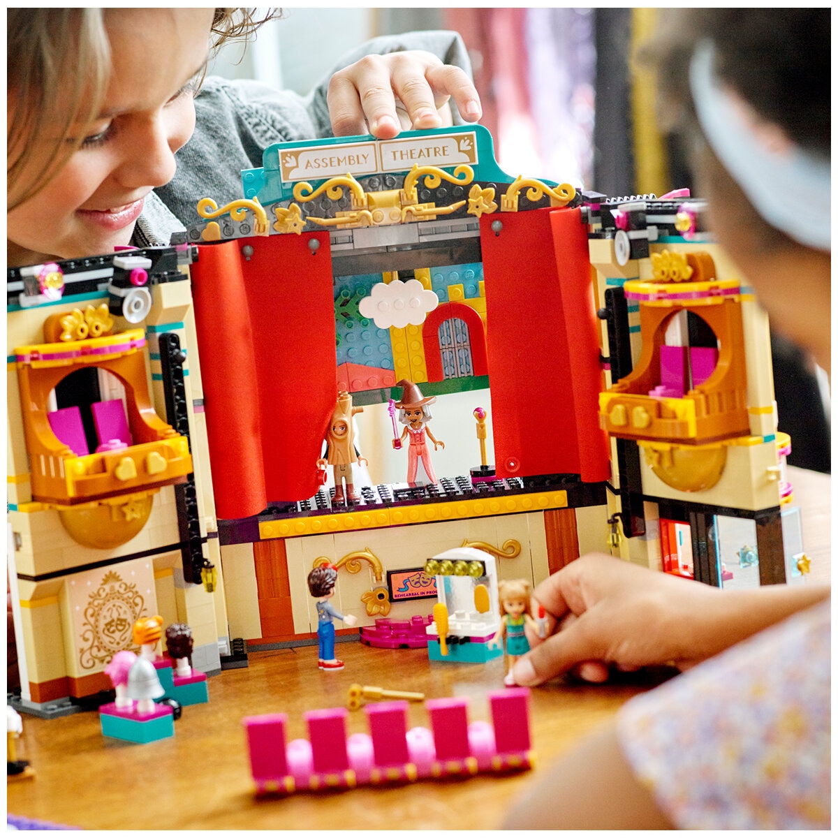 LEGO Andrea's Theatre School 41714