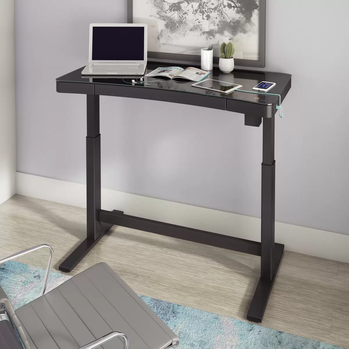 Tresanti Adjustable Height Desk with Wireless Charging Black