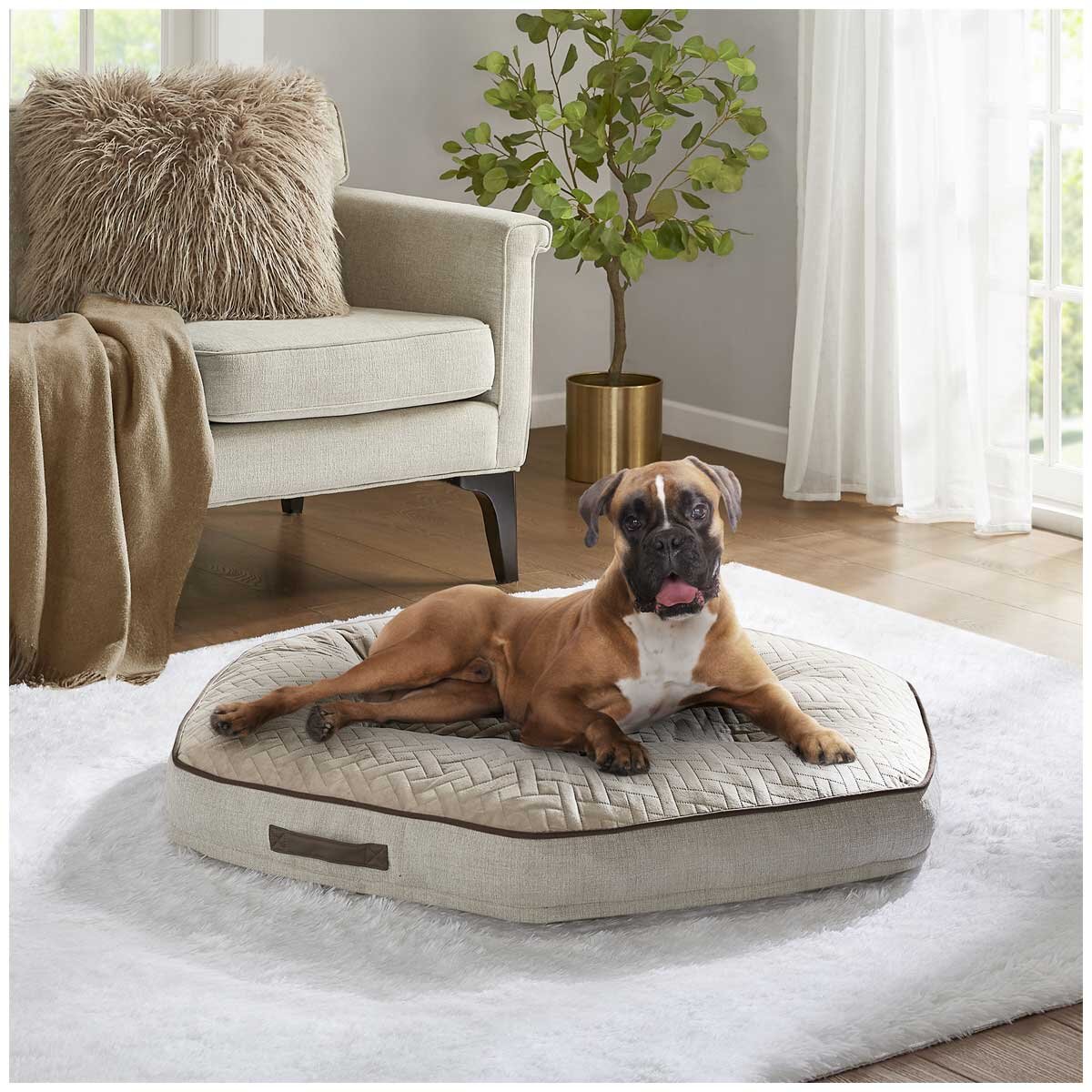 Kirkland Signature Hexagon Pet Napper Spring Creme Quilted