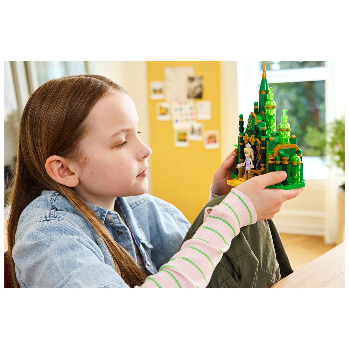 LEGO Wicked Emerald City & Kiamo Ko Castle 75689