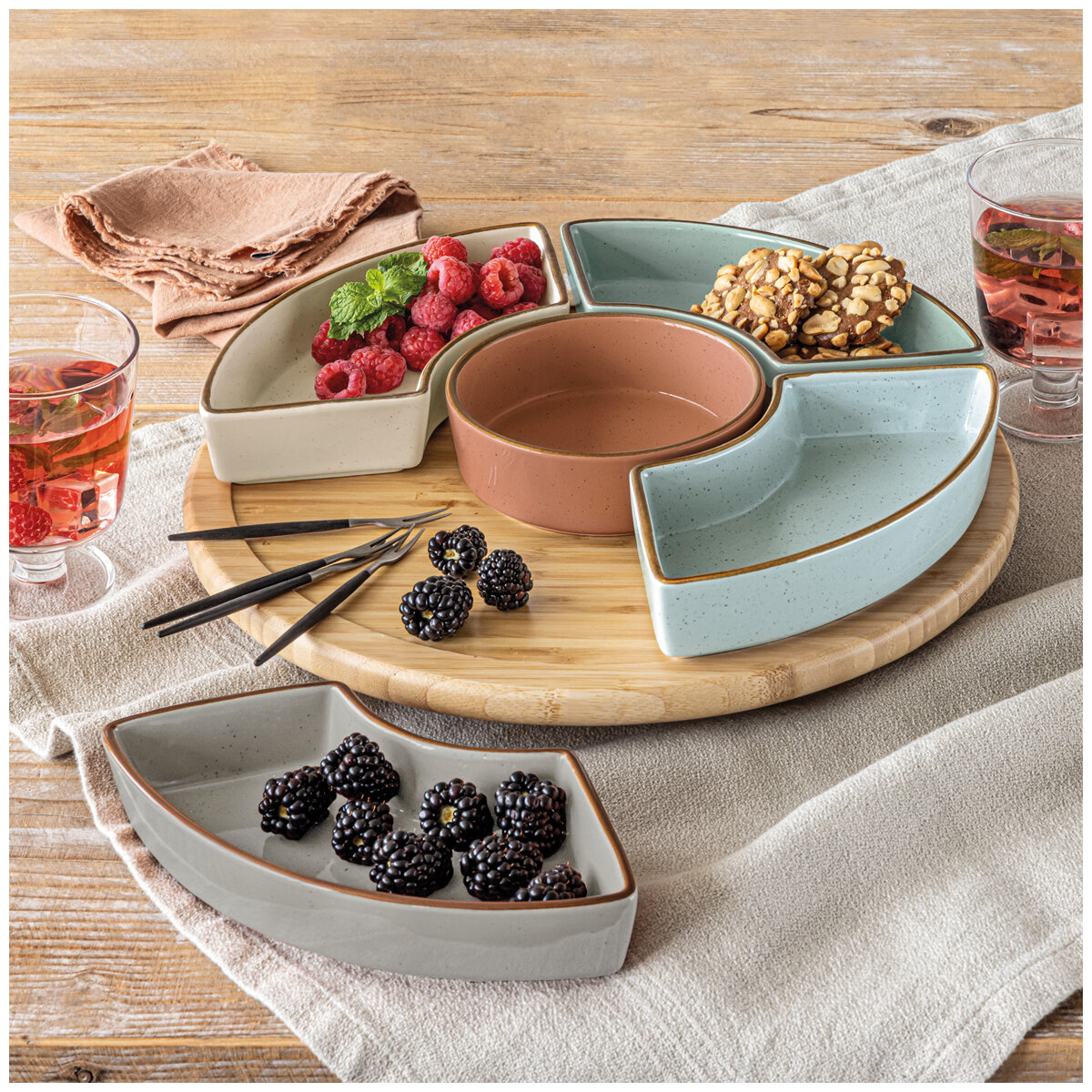 over&back Bamboo Lazy Susy With 5 Stoneware Dishes over&back Bamboo Lazy Susy With 5 Stoneware Dishes