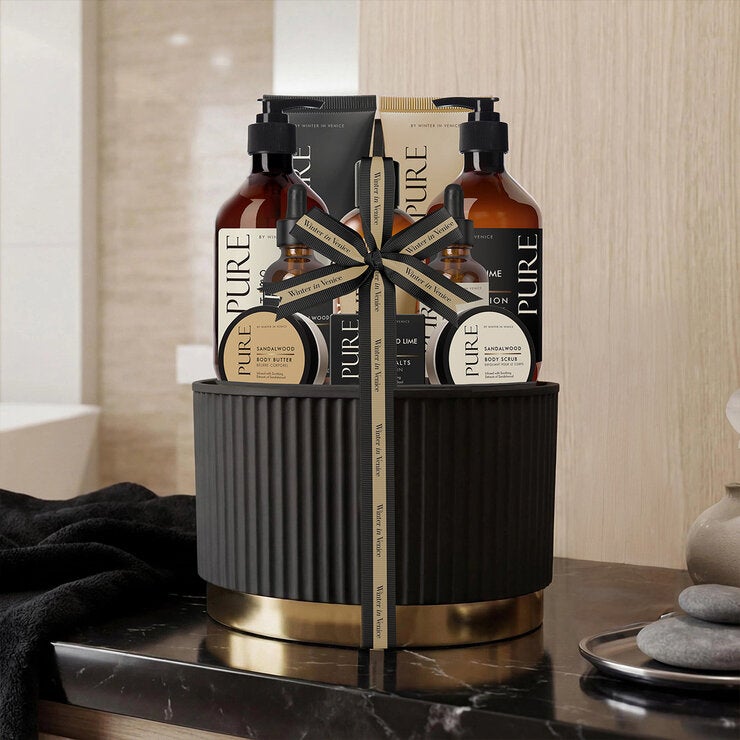 Winter In Venice Bath and Body Gift Set 11 Piece Winter In Venice Bath and Body Gift Set 11 Piece