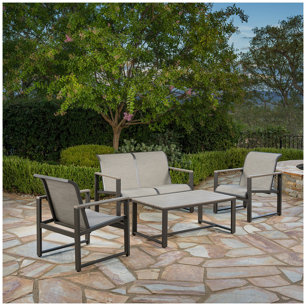 SunVilla Helio 4 Piece Outdoor Patio Seating Set