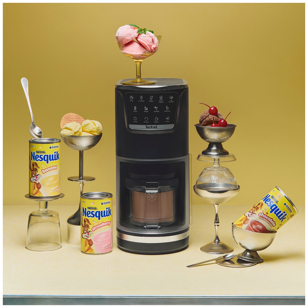 Tefal Dolci Nesquik Bundle Black Knight NQ32IG6048