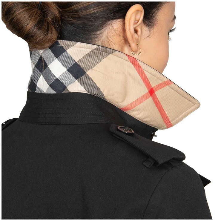 Burberry Harbourne Trench Coat Black