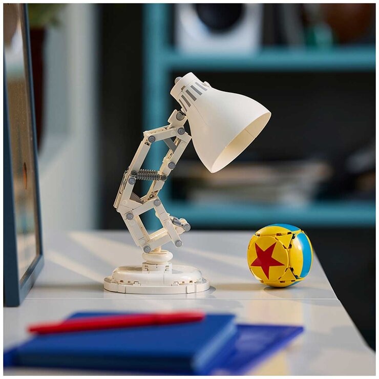 LEGO Ideas Disney Pixar Luxo Jr. 21357 LEGO Ideas Disney Pixar Luxo Jr. 21357