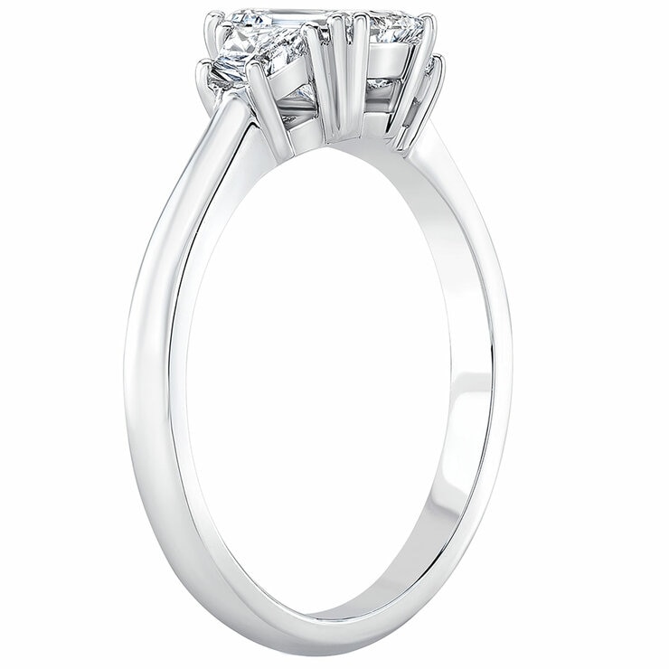 18KT White Gold 1.25ctw Three Stone Diamond Ring With 1ctw Centre