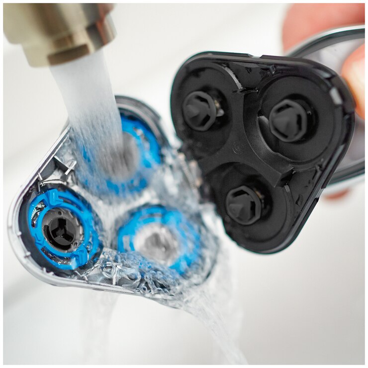 Philips Wet & Dry Series 5000 Men's Shaver with Additional Shaving