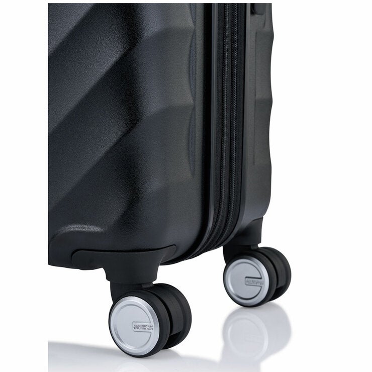 American Tourister Concentrix 3 Piece Luggage Set American Tourister Concentrix 3 Piece Luggage Set