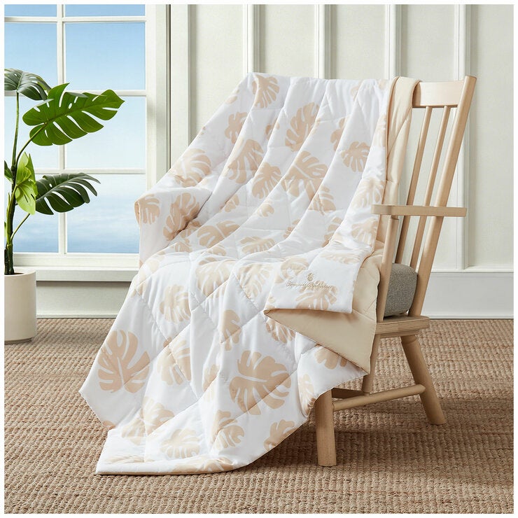 Tommy Bahama Cooling Throw 127 x 178cm Tommy Bahama Cooling Throw 127 x 178cm