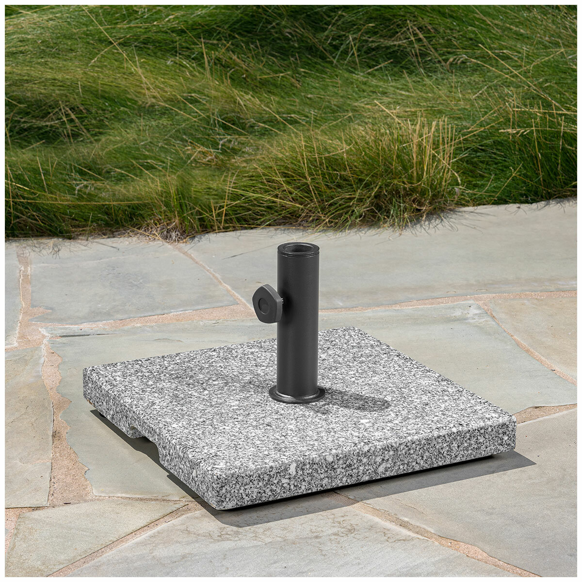 SunVilla Pembrooke 27kg Granite Umbrella Base