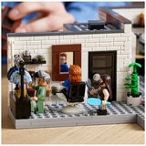 LEGO Icons Queer Eye - The Fab 5 Loft 10291