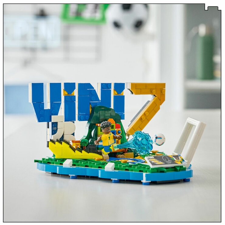 LEGO Editions Vini Jr. Football Highlights 43027