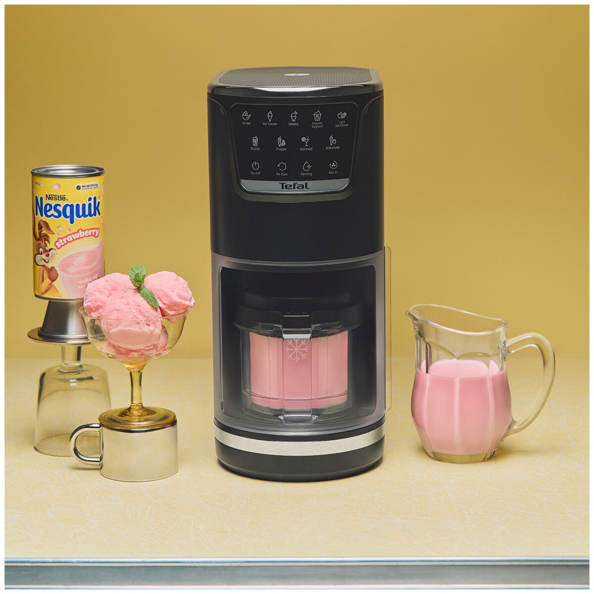 Tefal Dolci Nesquik Bundle Black Knight NQ32IG6048